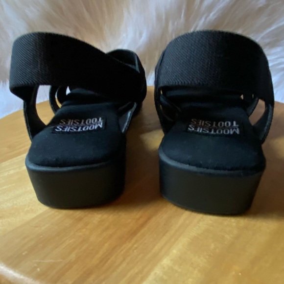 Mootsies Tootsies Black Sandals Women’s Size 8.5M Straps - Picture 10 of 10